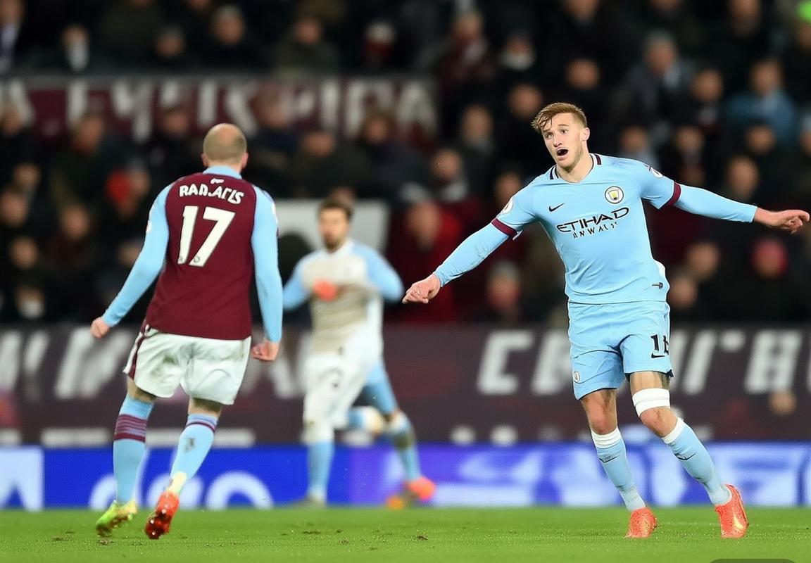 英超积分榜：曼城阿斯顿维拉紧追，争冠悬念升温，欧冠资格区混战，保级形势胶着